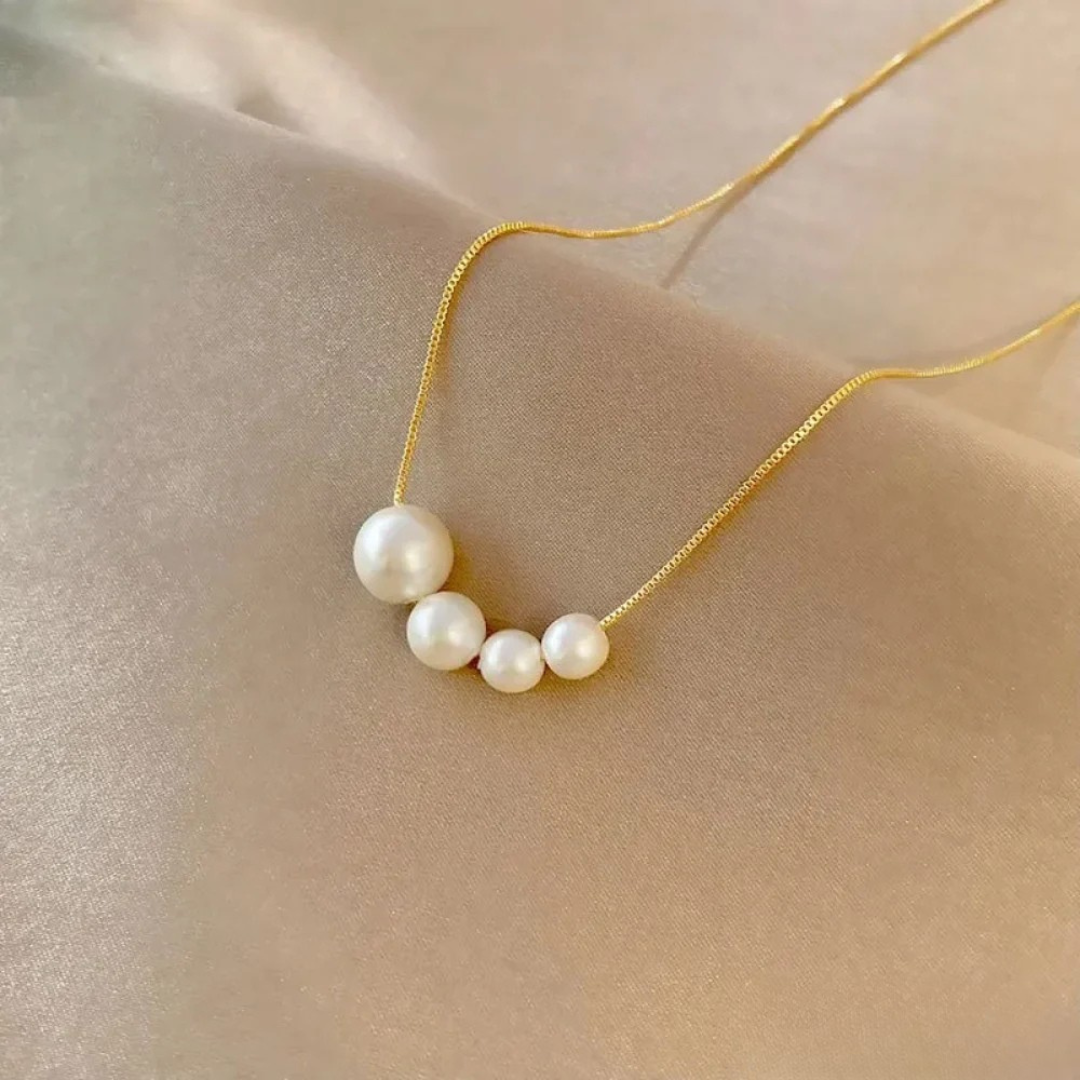 Freshwater Necklace with Gold Pearls