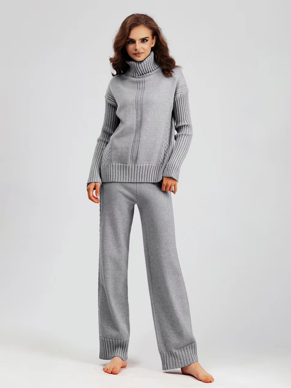 Scarlett™ - Stylish High-neck Pullover Sweater with Loose Pants Set