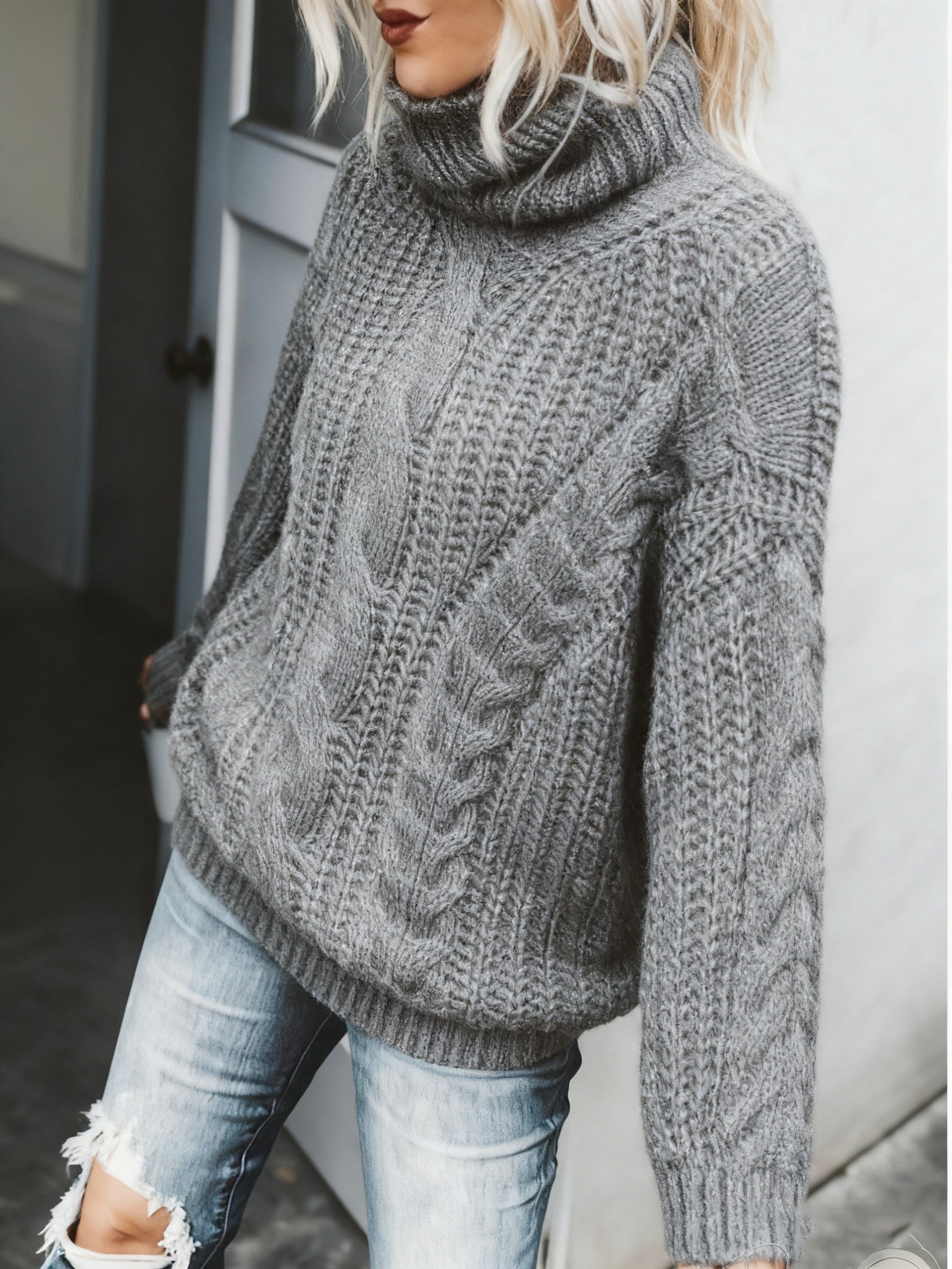 Elaine | Cozy Cable-Knit Turtleneck