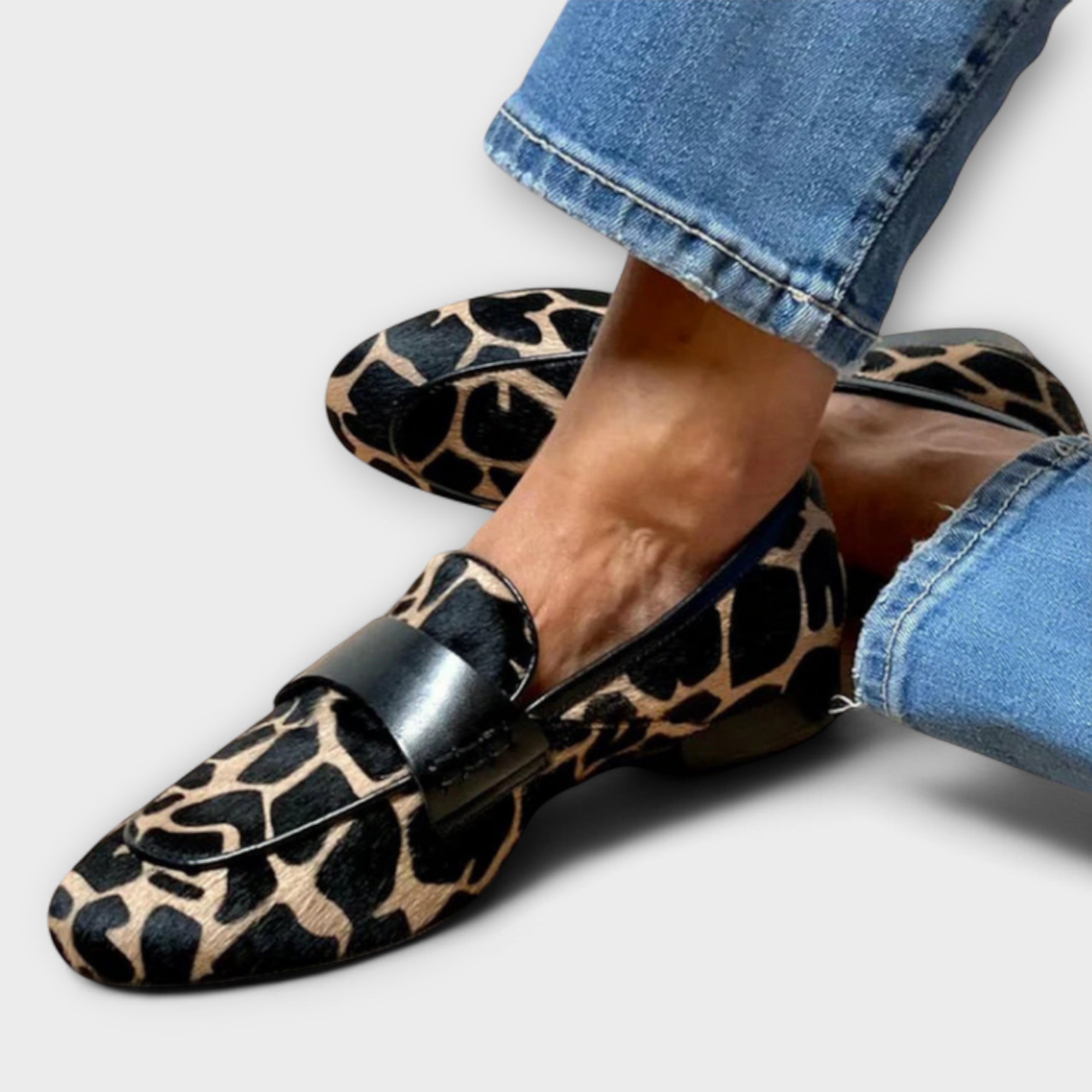 Leona | Elegant Leopard Loafer