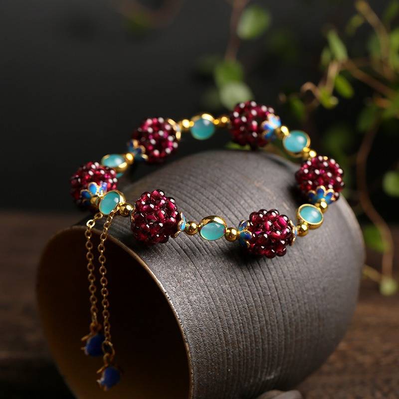 Amara™ | Floral-Inspired Gemstone Bracelet