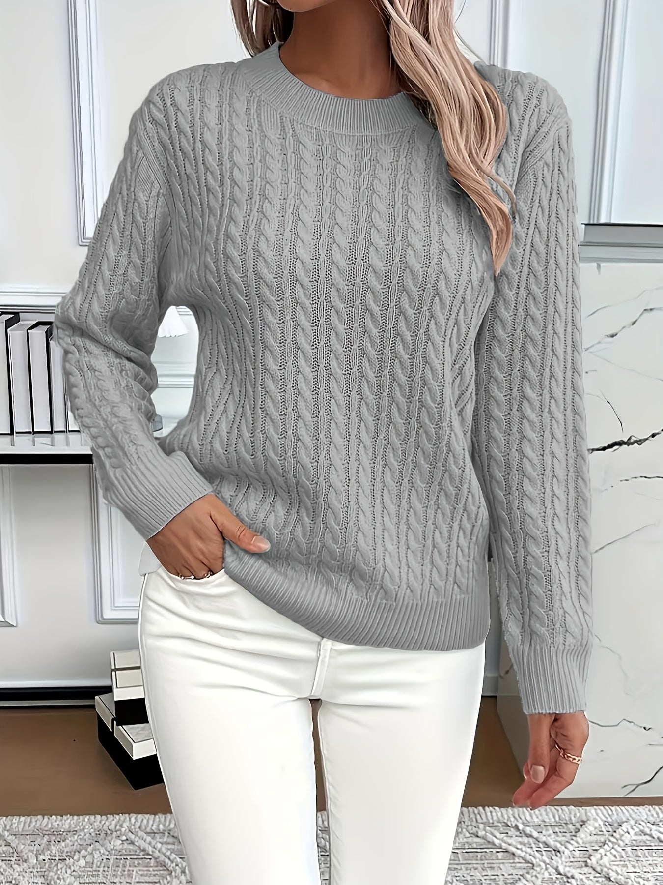 Evelyn | Classic Cable Knit Sweater