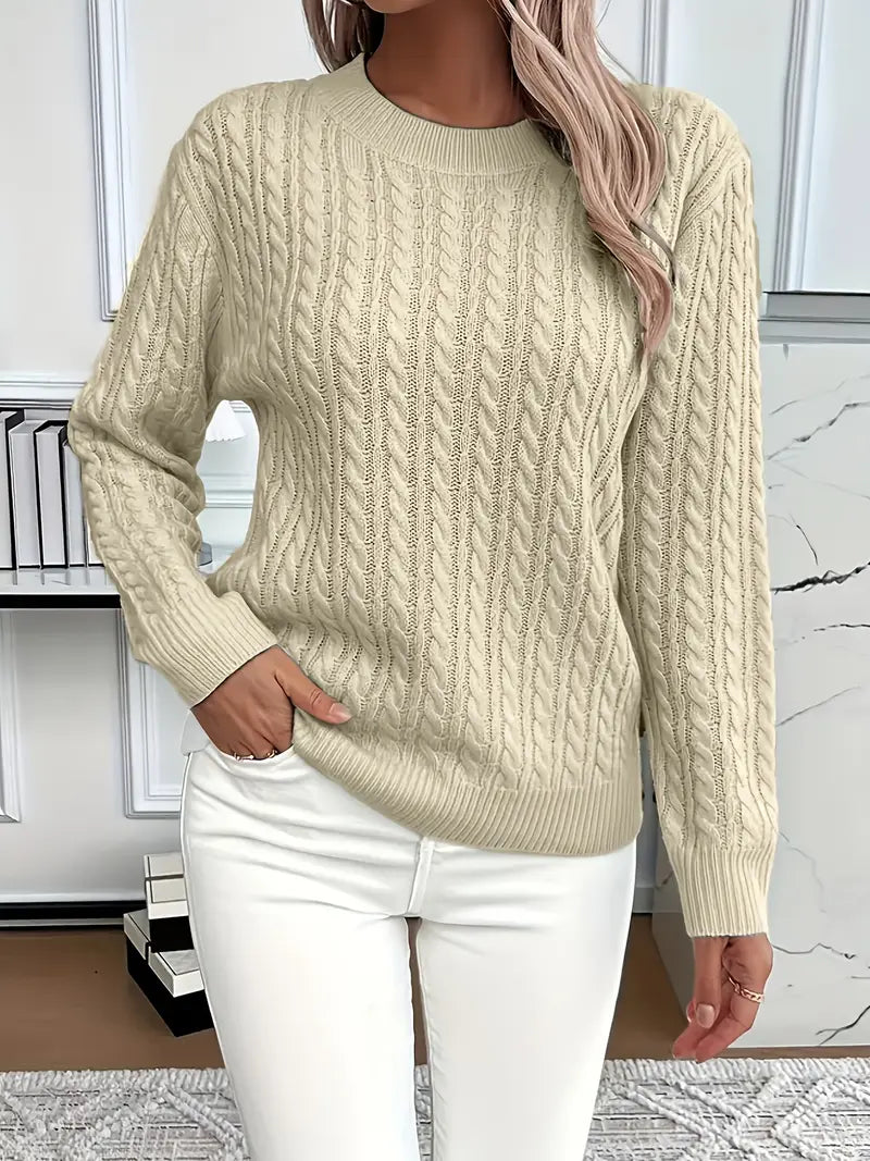 Evelyn | Classic Cable Knit Sweater