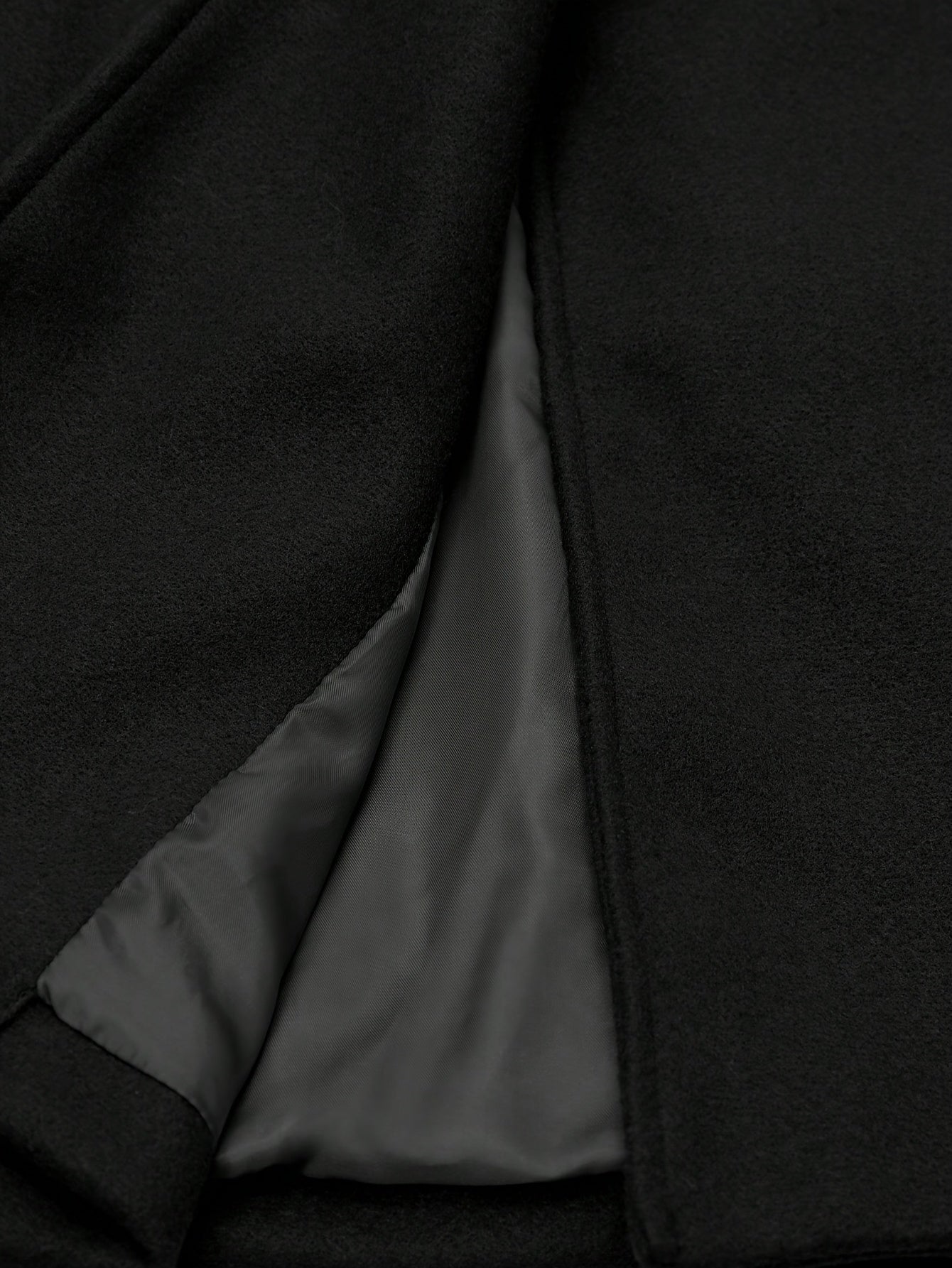 Julia | Two-Tone Spliced Collar Coat