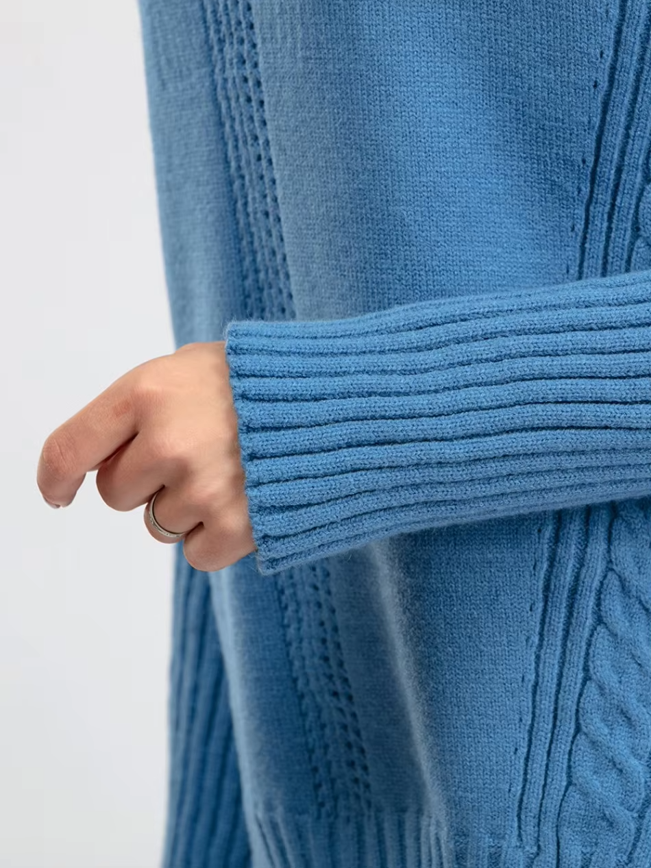 Scarlett™ - Stylish High-neck Pullover Sweater with Loose Pants Set