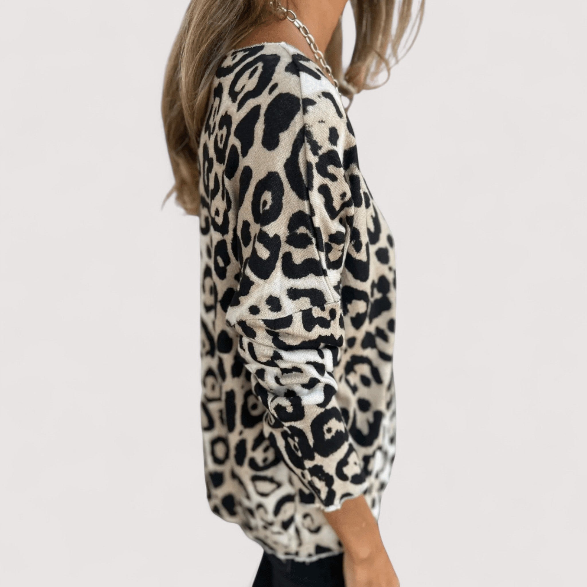 Marilyn | Everyday Leopard Print Top