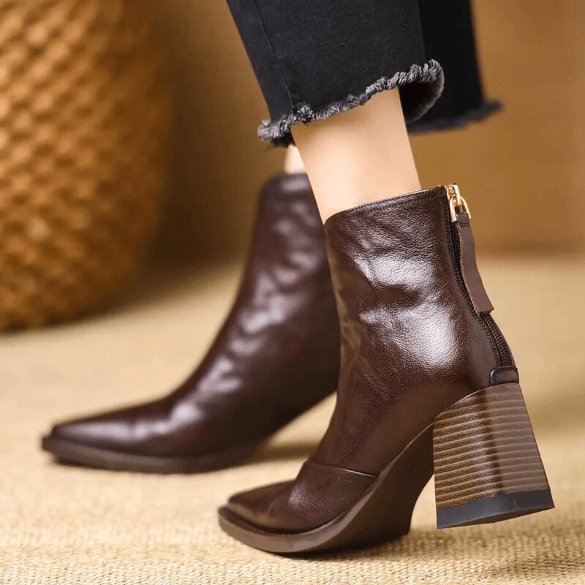 Elida | Orthopedic Boots